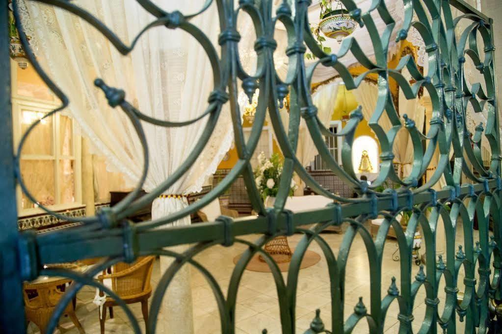 Hostal Sierpes Sevilla Eksteriør billede